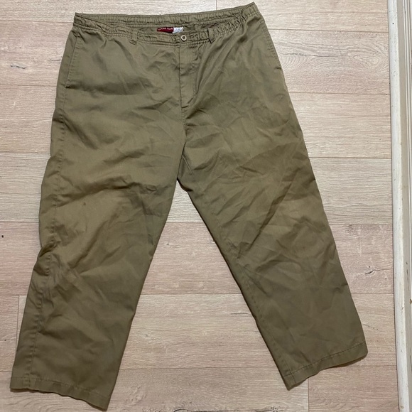 Men’s green khaki trousers - Picture 1 of 3